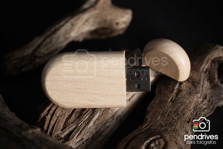 Clé USB en bois Forest 001